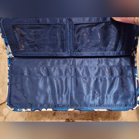Vera Bradley blue lagoon gallery wallet - Picture 6 of 7
